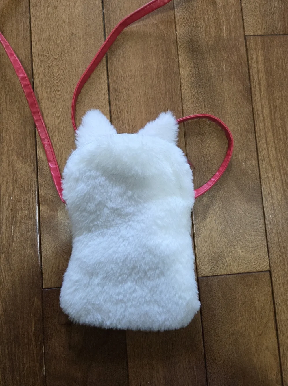 Cute White Plush Cat Crossbody Bag with Red Accents